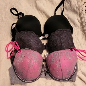 3 Victoria's secret bra bundle